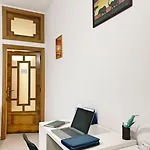 Casa Athena 3*